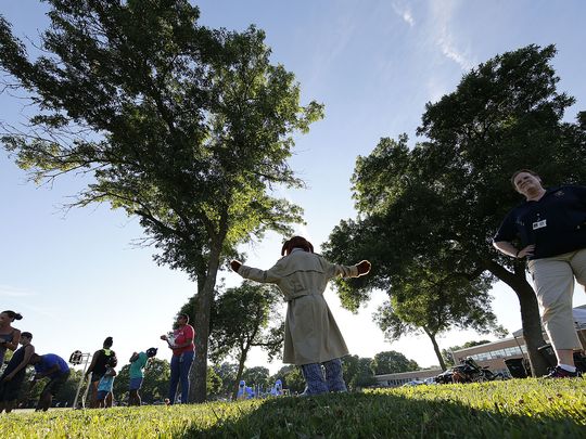 Tosa’s Night Out – Wauwatosa police hold block parties around city Aug. 1
